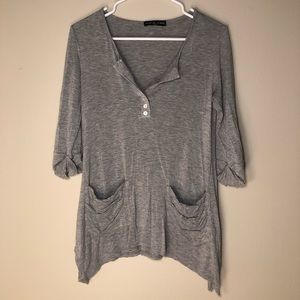 Gray 3/4 sleeve T-shirt